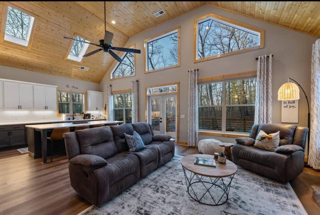 Peaceful Modern Chalet In Эллиджей Экстерьер фото